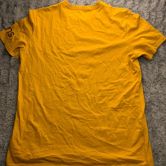 Calvin Klein Tee - Picture 4 of 5